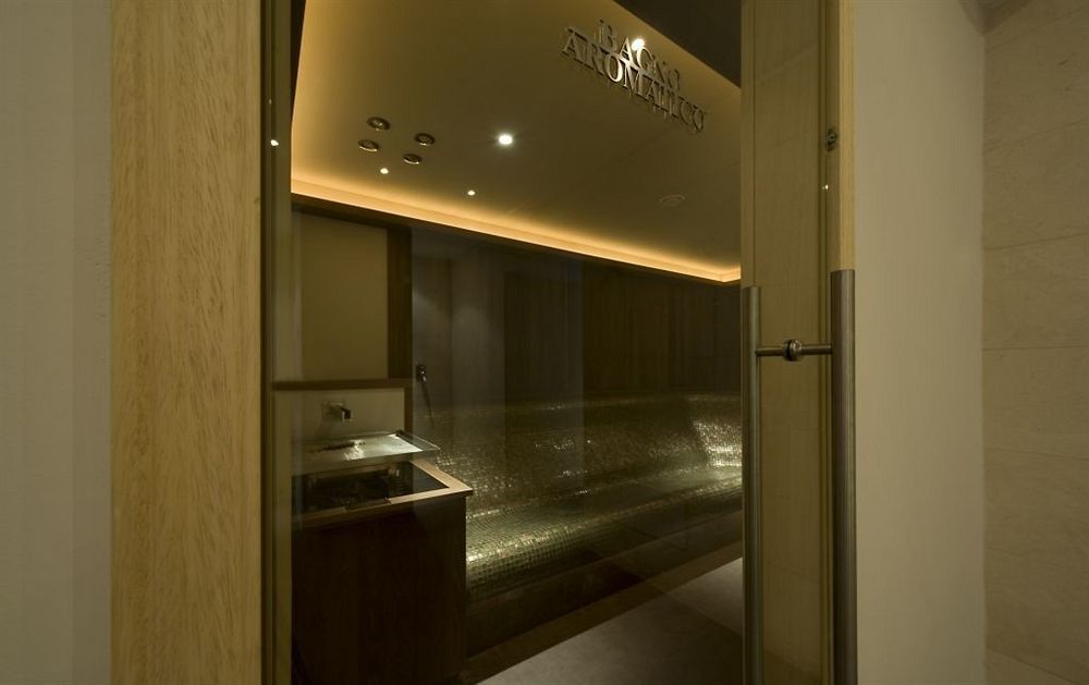Concordia Parc Hotel กอร์ตินาดัมเปซโซ ภายนอก รูปภาพ